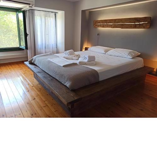 Cozy Residences in the center of Volissos Village - Lydia Lithos-