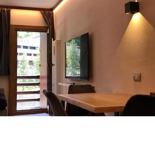 Cozy studio apartment (110)
