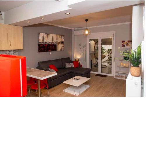 Cozy studio with patio