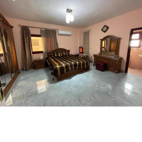 Cozy sunny apartment in middle of new cairo