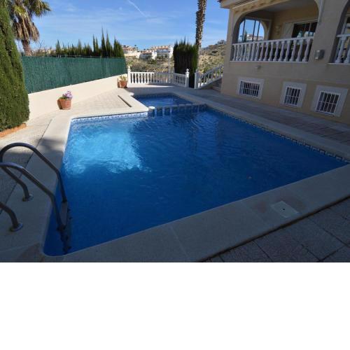 Cozy Villa in Rojales with Private Swimming Pool