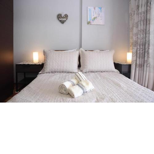 Cozy/Comfortable flat 50 sq flat, 15' from city's centre. Great VFM!