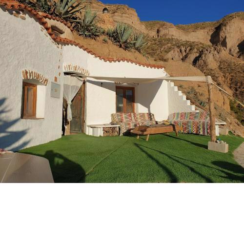 Creatively designed CaveHouse with jacuzzi