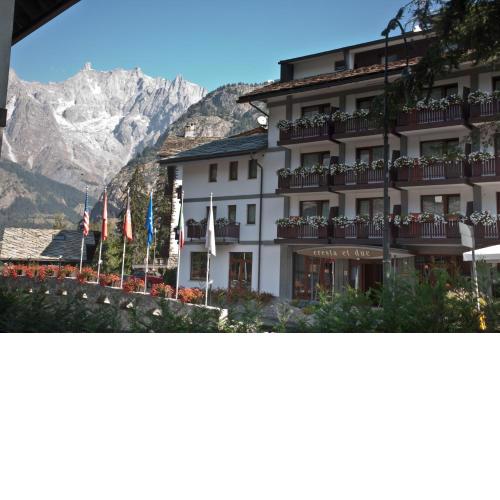 Cresta Et Duc Hotel