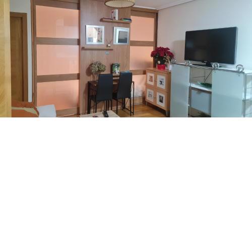 Cristo22 Apartamento recién reformado con parking propio