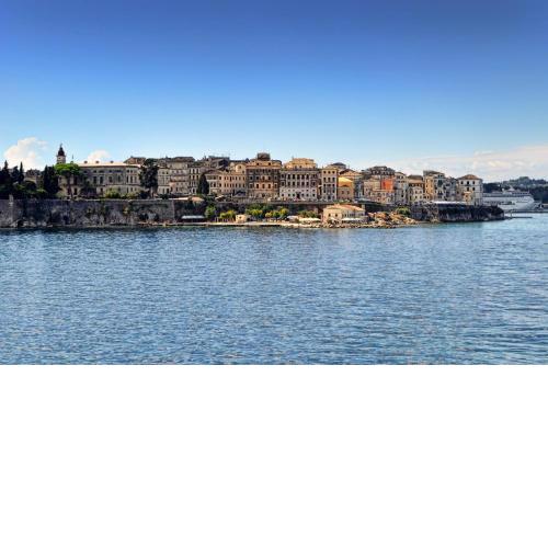 Cruise Line Sea View Apartment