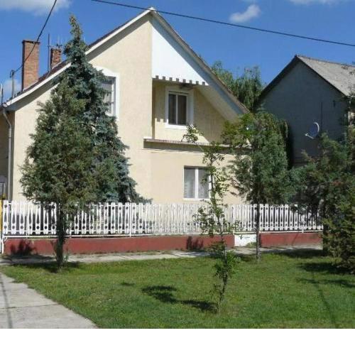 Cserke Gyöngye Apartman