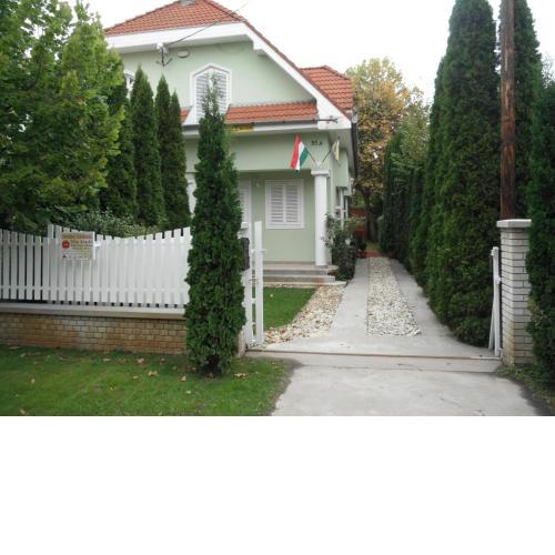 Csokonai guesthouse