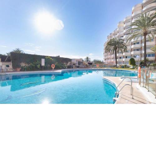 CT 204 - Coronado Suite -Beachfront Apartment