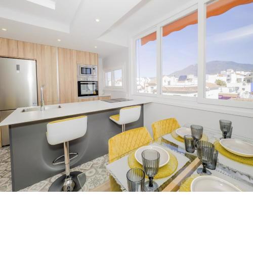Cubo's Beach Apartment Estepona Sun