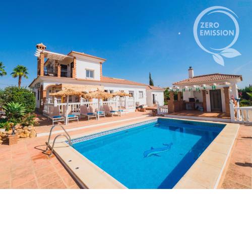 Cubo's Villa Blanca Alhaurin
