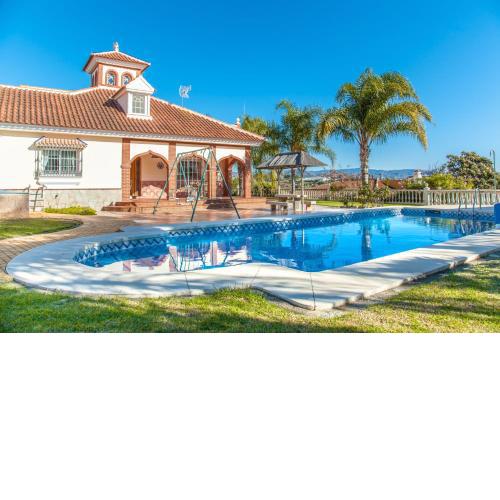 Cubo's Villa Catalina
