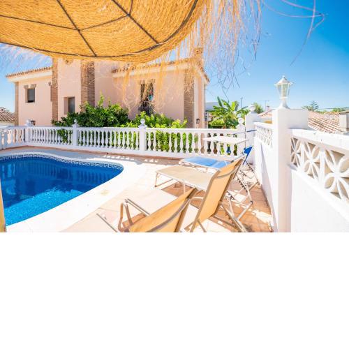 Cubo's Villa Palacio Valdes