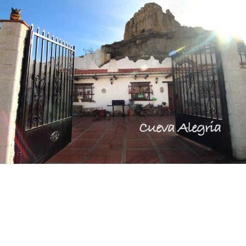 cueva alegria