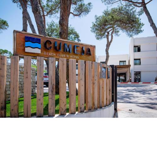 CUMEJA Beach Club & Hotel