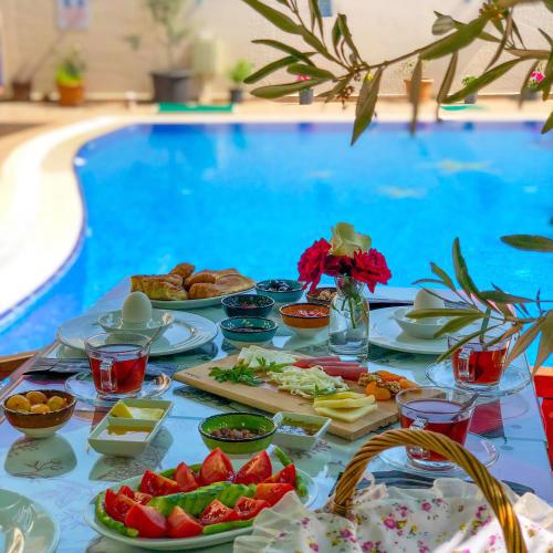 Cunda Giritlioğlu Otel