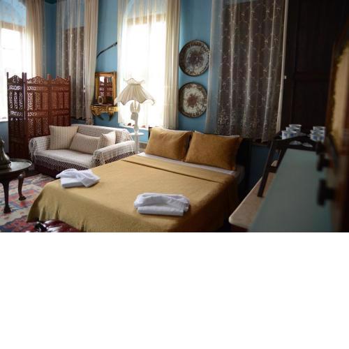 Cunda Zehra Teyzenin Evi