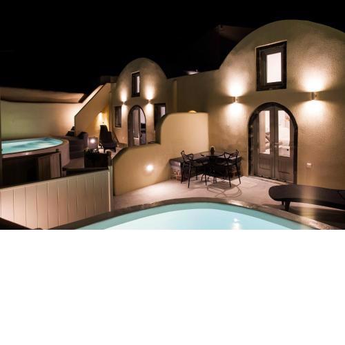 Cupola Suites