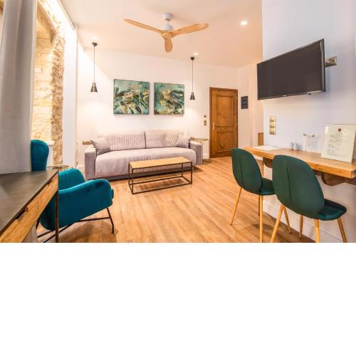 Curcumelli Luxury Suites - ΠΙΝΙΑ