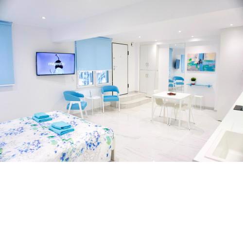 Cute and Convenient Studio in Athens Center