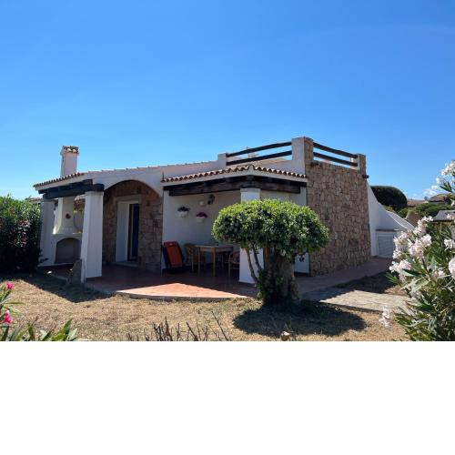 Cute Villa few steps from the sea welcoming