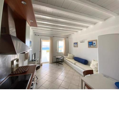 Cycladic Home In Mikonos