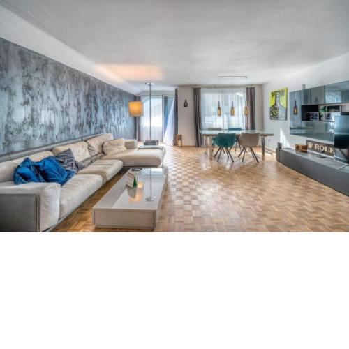 Dachgeschosswohnung mit Bergpanorama