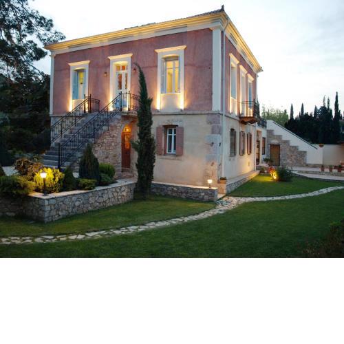 Dadi Parnassos Boutique Hotel