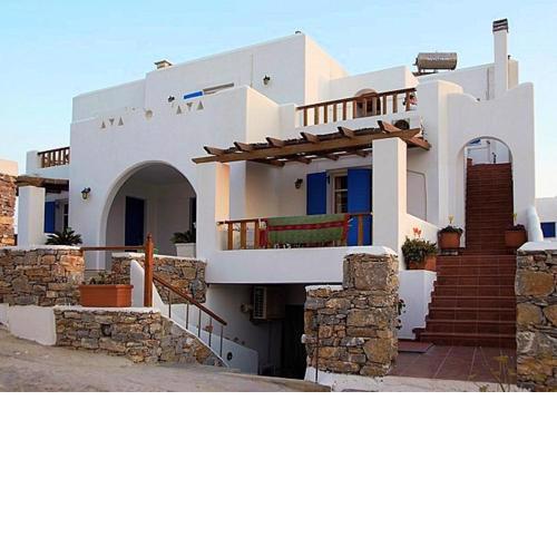 Dafnis Studios & Apartments