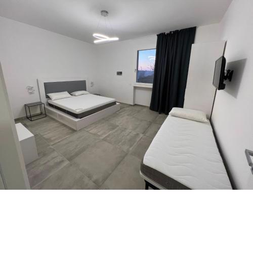 Damavi suite 2
