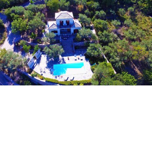 Danai villa
