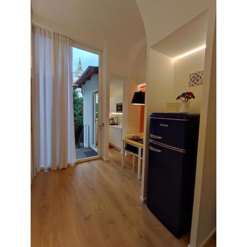 Dania Apartment