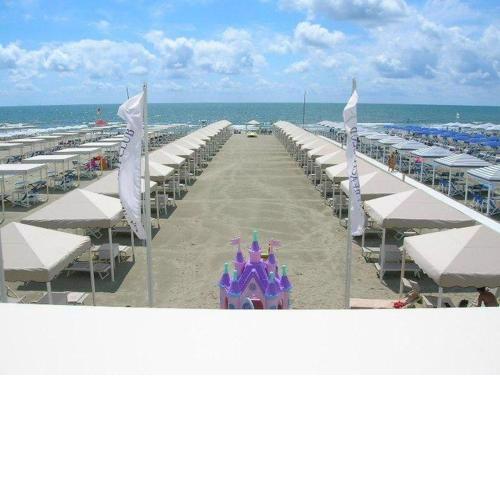 Danio beach house