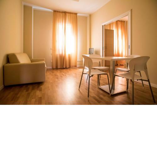 Dante Ravenna Apartments