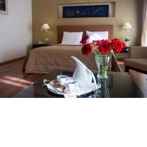 Davitel - Tobacco Hotel