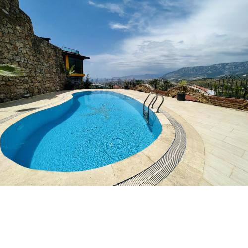 Dazzling Villa with Private Pool and Terrace Surrounded by Nature in Alanya