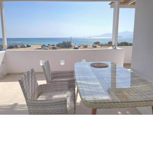 Deco Suites