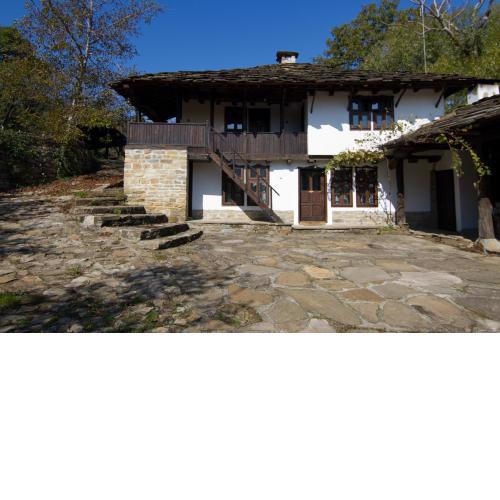 Dedovite Kashti