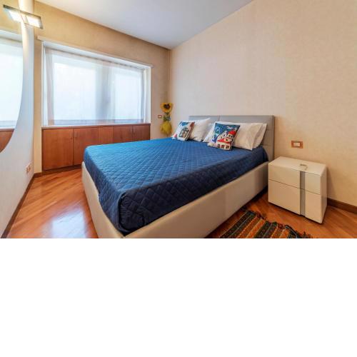 Deep Blue Apartment
