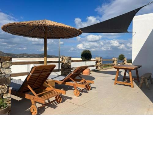 Deja blue villa 2