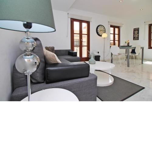 Del Parque Flats - Tribuna