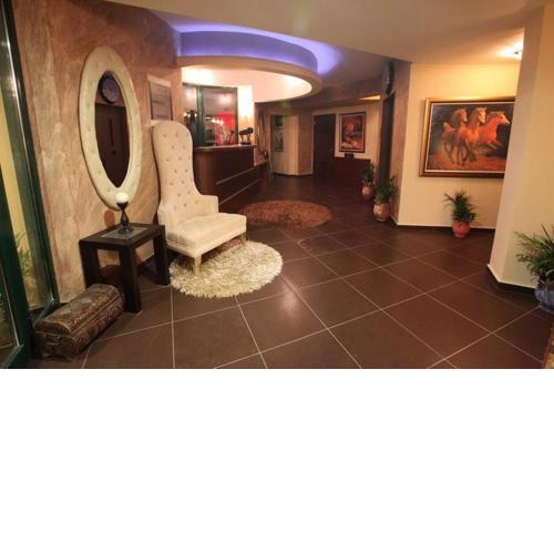 Delfini Hotel