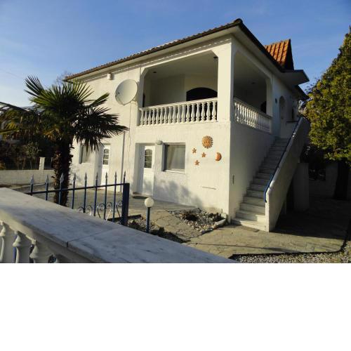 Delfini House