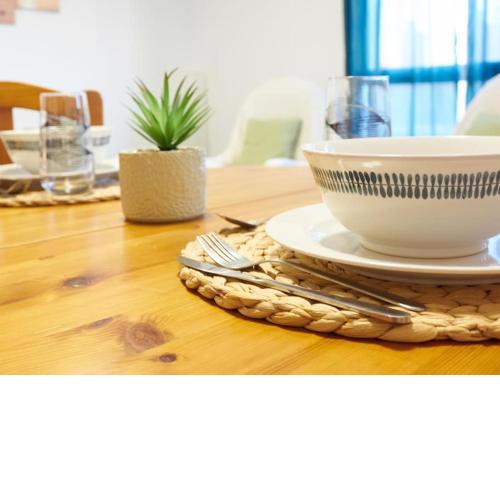 Delicioso apartamento a pocos metros de la playa WIFI