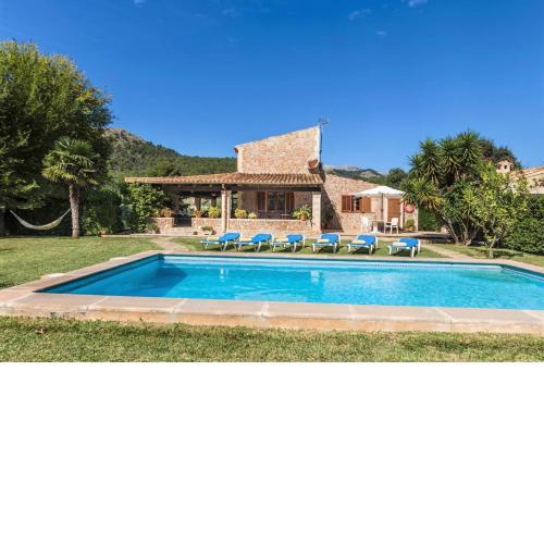 Delightful Mallorca Villa Colonya 3 Bedrooms Amazing Mountain Countryside Views Puerto de Pollensa
