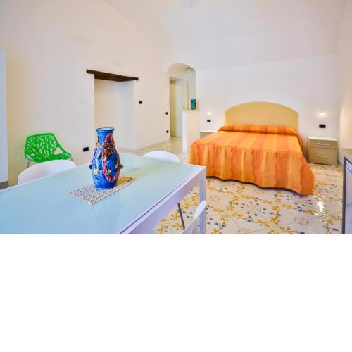 Della Monica Rooms