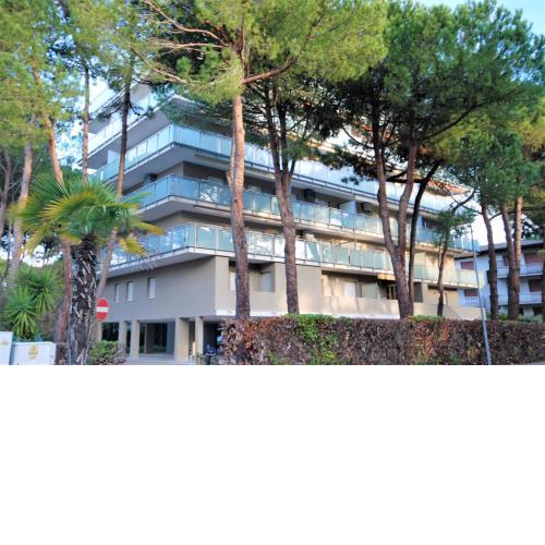 DELLE PALME