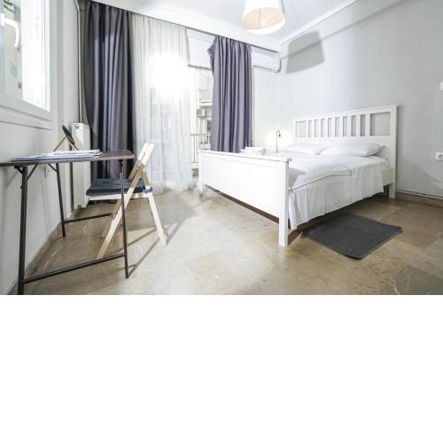 Delmare Tiffany's Apartment