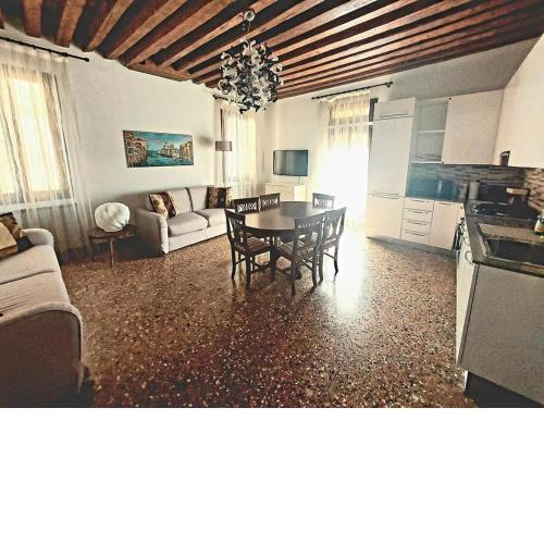 Deluxe apartment in San Marco