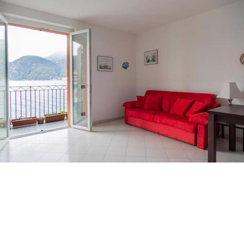 Deluxe finestra sul lago
